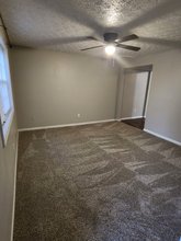 2BED/1.5-2B15 BATH in Crocker, MO - Building Photo - Building Photo