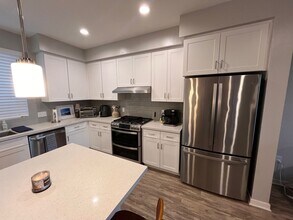 307 West St in Oceanside, CA - Building Photo - Building Photo