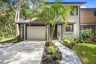 805 N Clake Ave in DeLand, FL - Building Photo - Building Photo