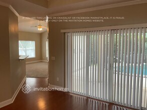 4937 Blackhawk Dr in Jacksonville, FL - Foto de edificio - Building Photo