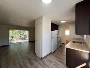 S815 - Star Apartments in Gresham, OR - Foto de edificio - Interior Photo