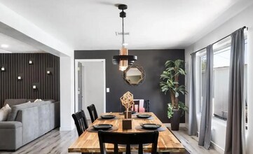 3330 E Cypress St in Phoenix, AZ - Building Photo - Building Photo
