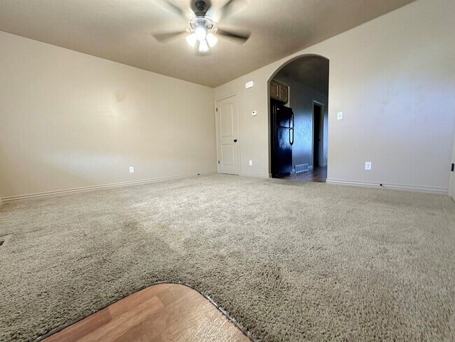 1720 E Main in Tremonton, UT - Building Photo - Building Photo