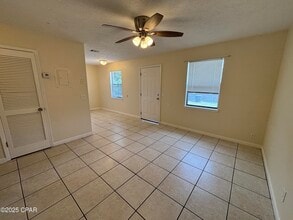 1102 Frankford Ave in Panama City, FL - Building Photo - Building Photo