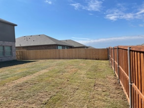 9320 Desertrock Rd in Fort Worth, TX - Building Photo - Building Photo