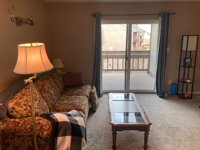2546 Wildwood Ln in Helena, MT - Building Photo