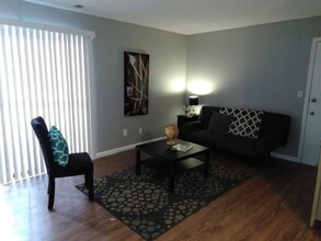10792 E Exposition Ave in Aurora, CO - Building Photo - Building Photo