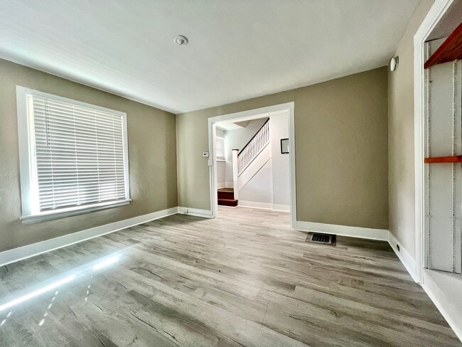 property at 408 Hillview Pl