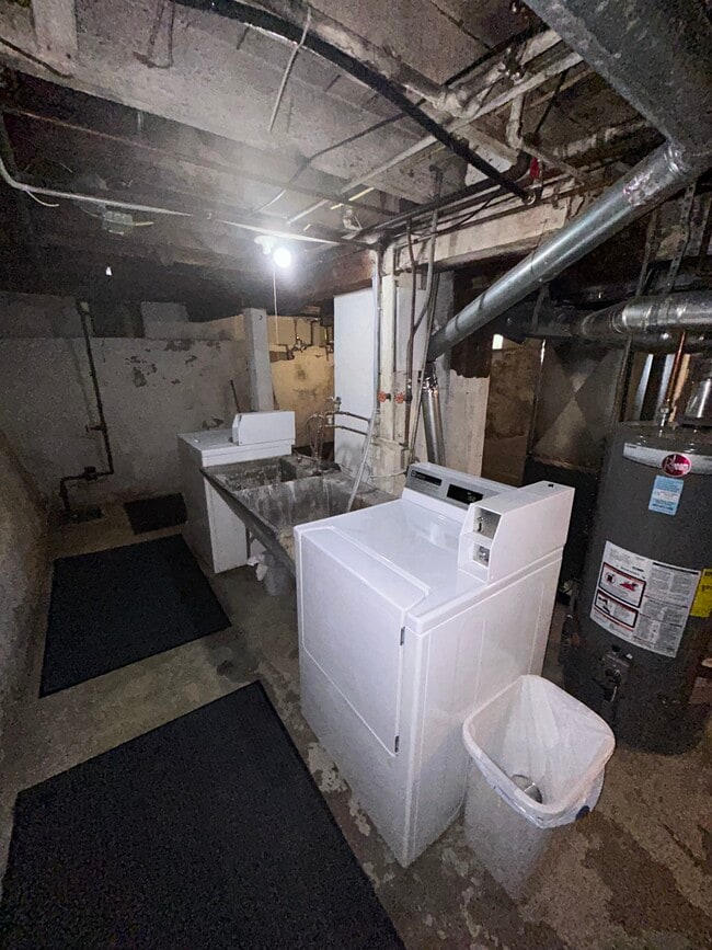 4143 N Bryant Ave in Minneapolis, MN - Building Photo - Building Photo