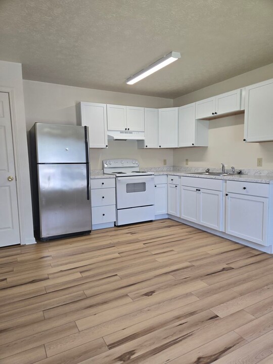 459 Darley Creek in Mount Sterling, KY - Building Photo