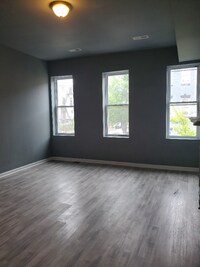 1049 Brantley Ave photo'