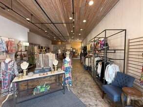 200 NE Barnard St in Glen Rose, TX - Building Photo - Building Photo