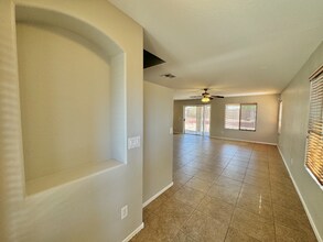 1337 E Stirrup Ln in Queen Creek, AZ - Building Photo - Building Photo