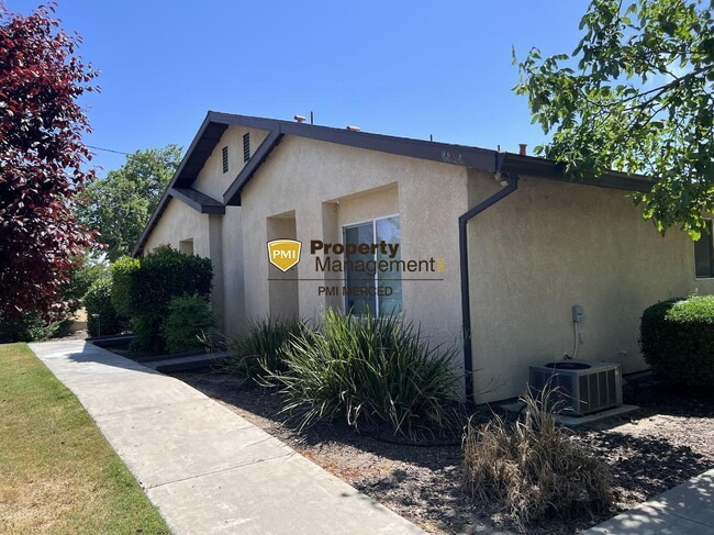 property at 9526 Hinton Ave