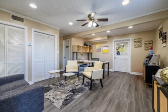 The Creole in Shreveport, LA - Building Photo - Interior Photo