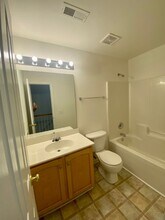 16673 Commons Creek Dr in Charlotte, NC - Building Photo - Building Photo