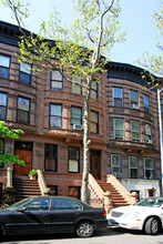 Archer House in New York, NY - Building Photo - Building Photo