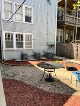 1839 N Hermitage Ave, Unit g in Chicago, IL - Building Photo - Building Photo