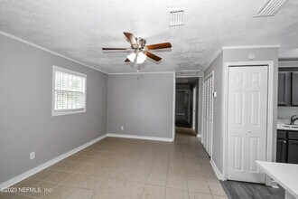 4602 Roanoke Blvd in Jacksonville, FL - Building Photo - Building Photo