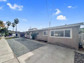 5111 Barstow St in San Diego, CA - Building Photo - Building Photo