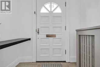 111 Strathallan Blvd in Toronto, ON - Building Photo - Building Photo