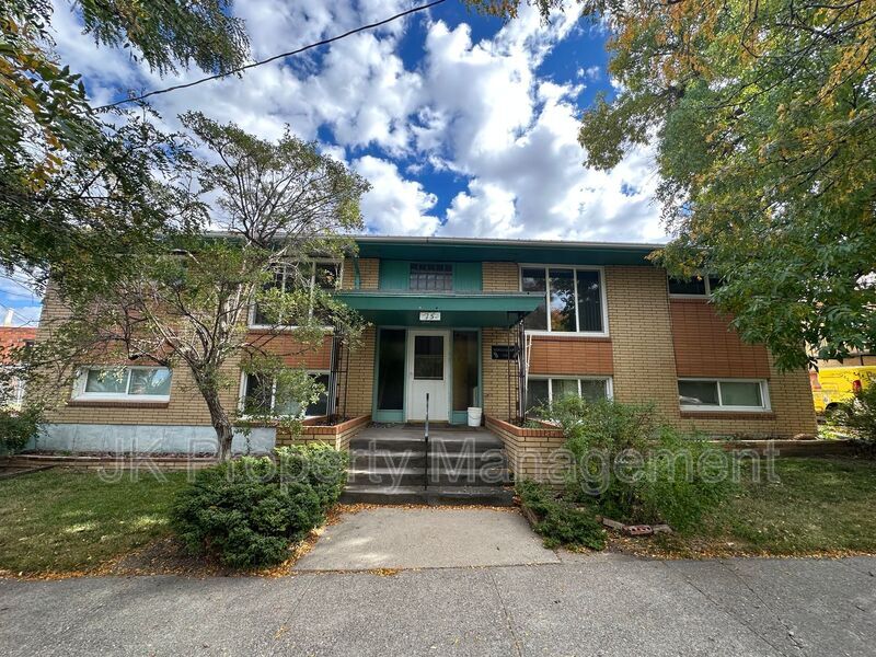 15 11th St S in Great Falls, MT - Building Photo