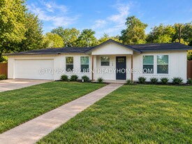 104 Bryan Dr in Arlington, TX - Building Photo