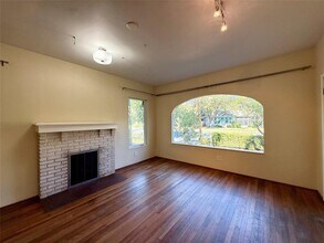 3100 Wheeler St in Austin, TX - Building Photo - Building Photo