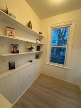 4 Montrose St, Unit #1 in Boston, MA - Foto de edificio - Building Photo