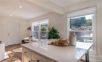 538 Linwood Ave in Buffalo, NY - Building Photo - Building Photo