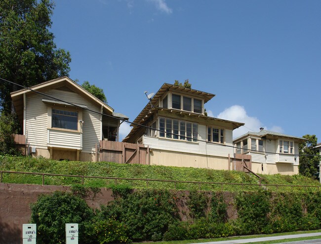 1560-1572 10th Ave in San Diego, CA - Foto de edificio - Building Photo