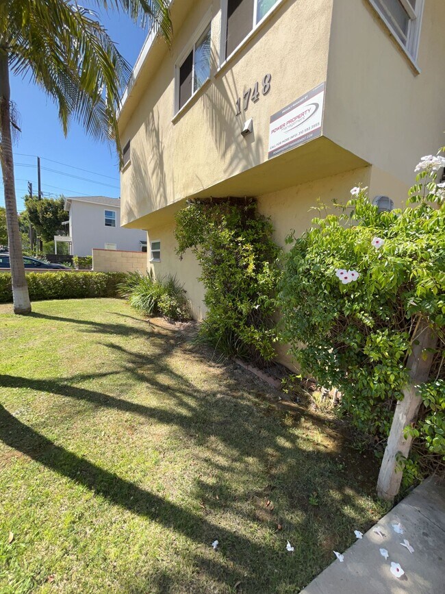1748 18th St in Santa Monica, CA - Building Photo - Building Photo