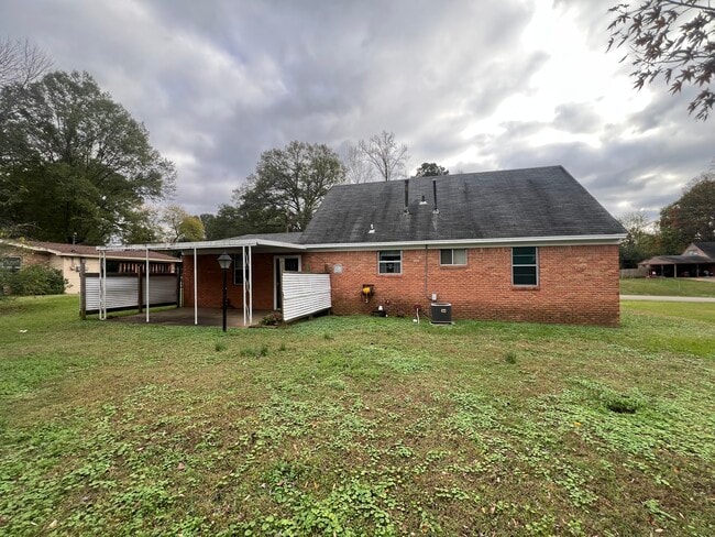 29 Kemmons Dr in Jackson, TN - Building Photo - Building Photo