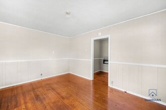 1 E Wilkinson Ave in Gadsden, AL - Building Photo - Building Photo