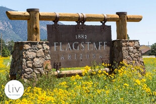 Liv Sky Cottages in Flagstaff, AZ - Building Photo