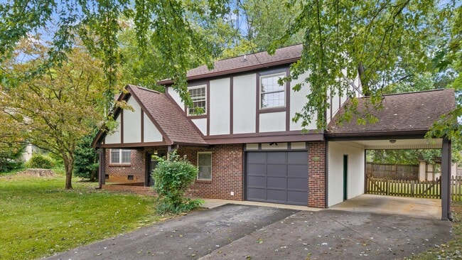 property at 1812 Sedgewick Dr