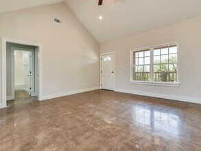 500 Harmon Hills Cove in Dripping Springs, TX - Building Photo - Building Photo