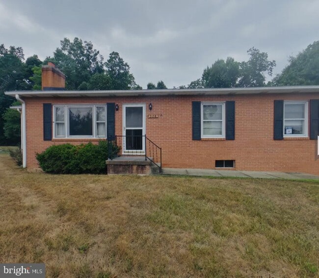 property at 528 Greenwood Rd