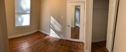 2 Elk St, Unit B in Morgantown, WV - Building Photo - Building Photo