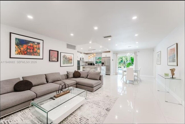 4017 Monroe St in Hollywood, FL - Building Photo - Building Photo