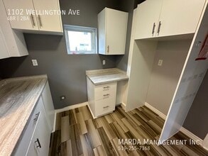 1102 Wellington Ave in Windsor, ON - Building Photo - Building Photo