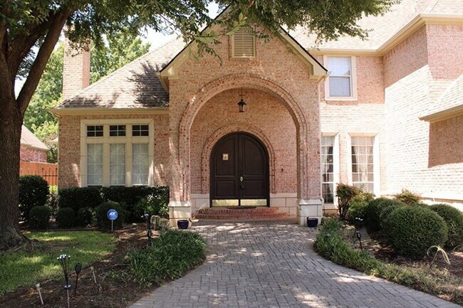 7012 Shalimar Ct in Colleyville, TX - Building Photo - Building Photo