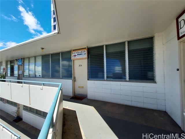 property at 931 University Ave