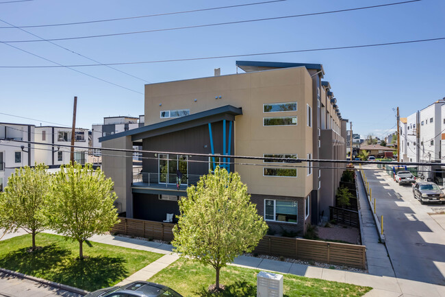 3124 W 20th Ave in Denver, CO - Foto de edificio - Building Photo