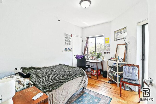 1296 Myrtle Ave in Brooklyn, NY - Building Photo - Building Photo