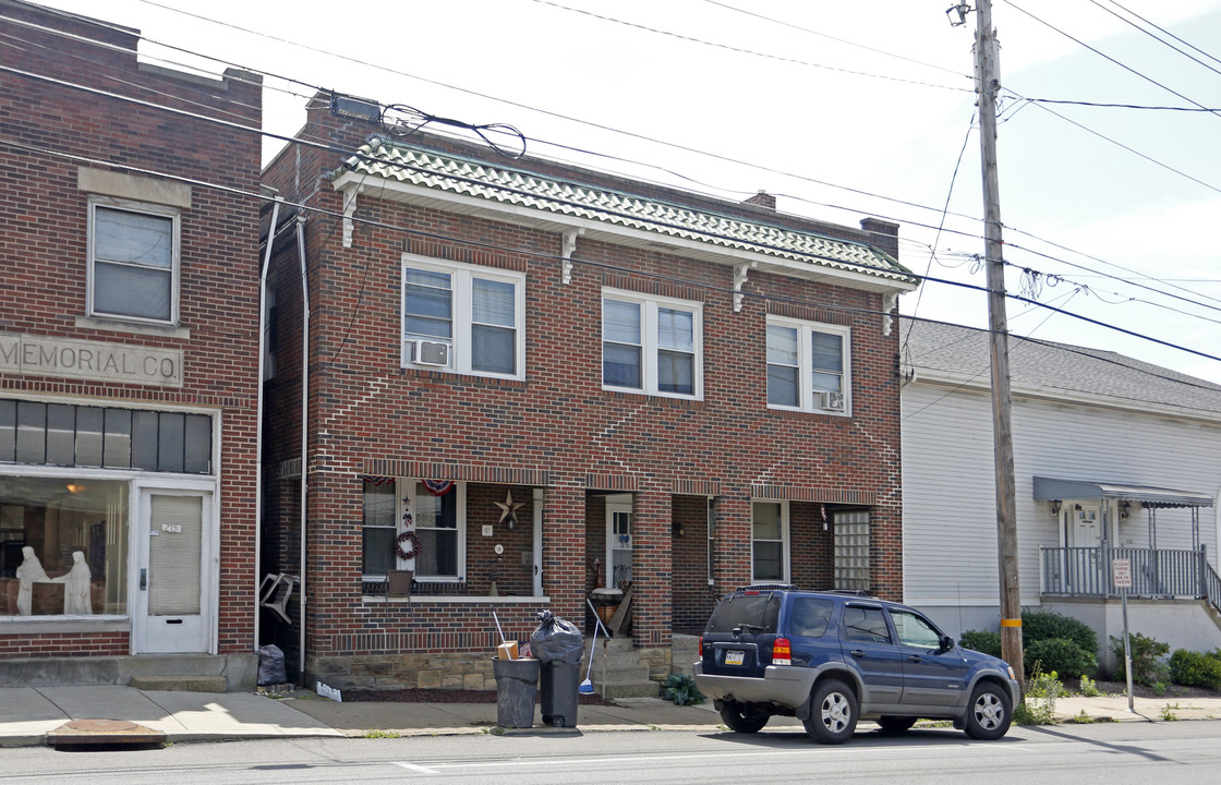 221-223 W Jefferson St in Butler, PA - Building Photo