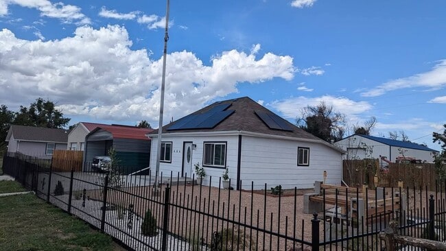 property at 464 2nd Ave