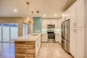 9109 SW 21st St in Boca Raton, FL - Building Photo - Building Photo