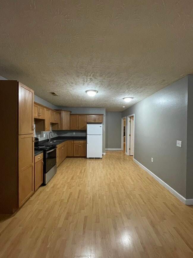 1995 Highway 90, Unit Unit B