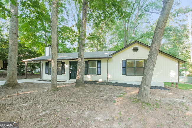 property at 9240 Woodhill Ln